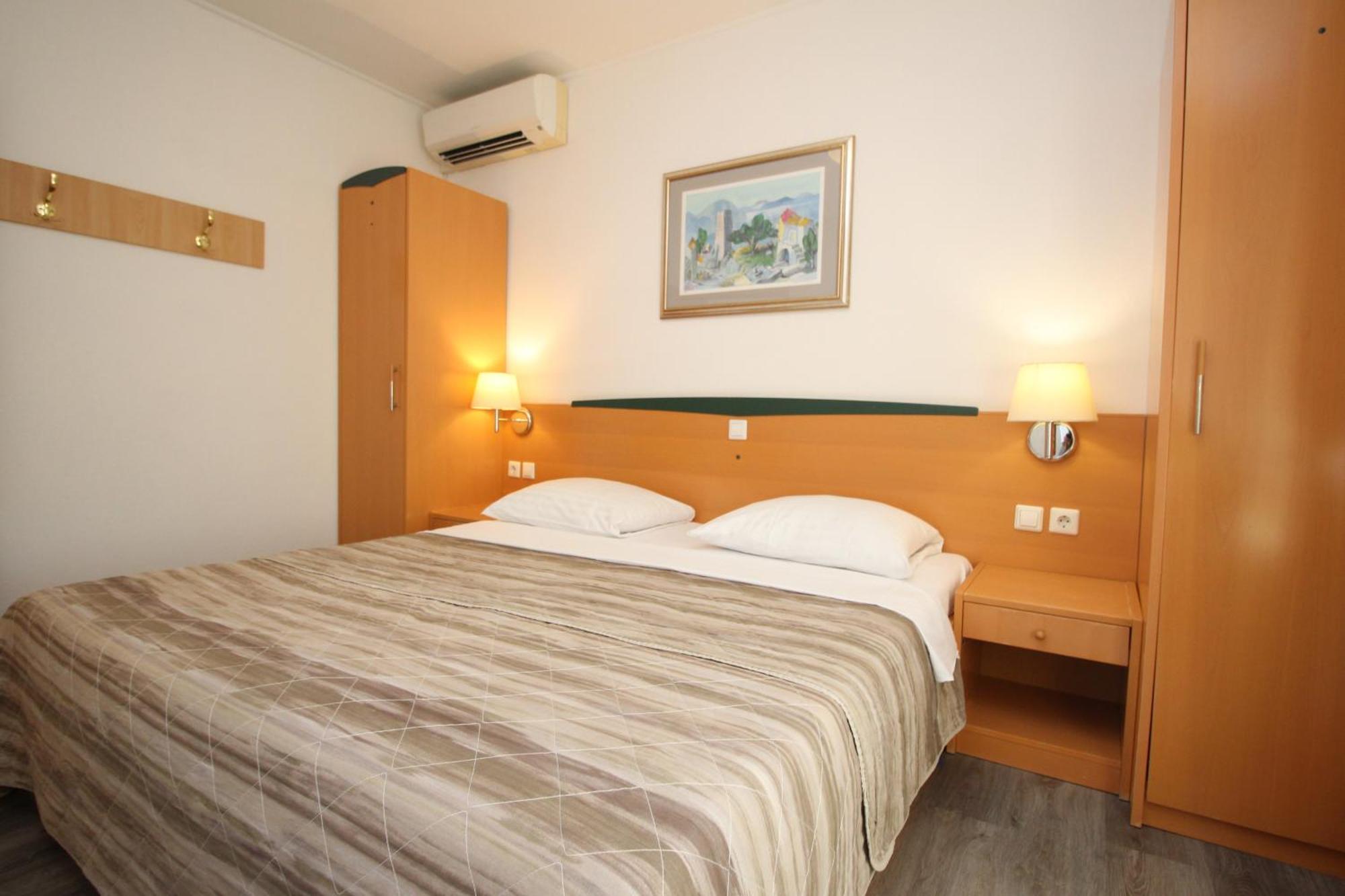 Villas Corinthia Baska  Phòng bức ảnh